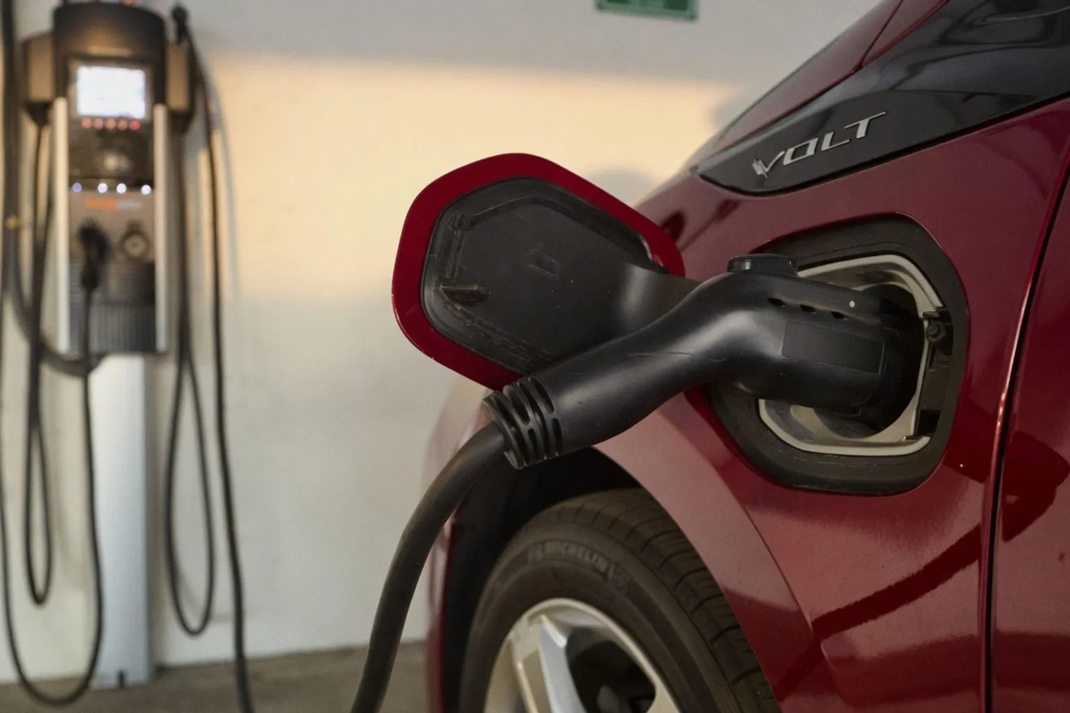 California introduces new EV rebates for first-time buyers